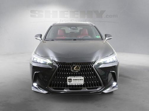 2022 Lexus NX 450h+ Luxury