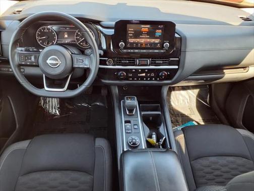 2022 Nissan Pathfinder SV 4WD