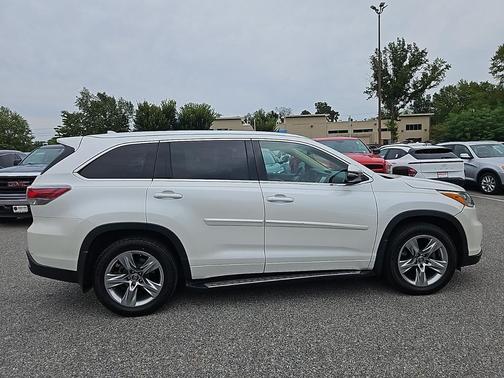 2016 Toyota Highlander Limited Platinum