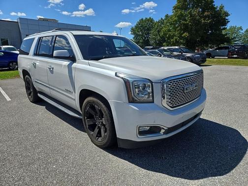 2017 GMC Yukon XL Denali