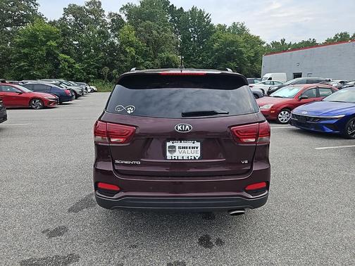 2020 Kia Sorento S