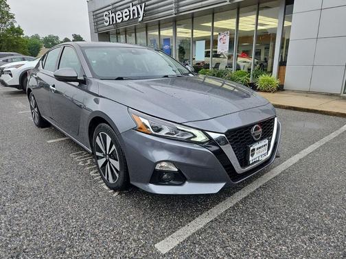 Gun Metallic 2019 Nissan Altima 2.5 SV