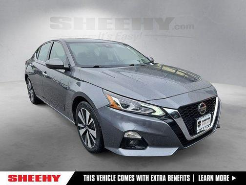 Gun Metallic 2019 Nissan Altima 2.5 SV