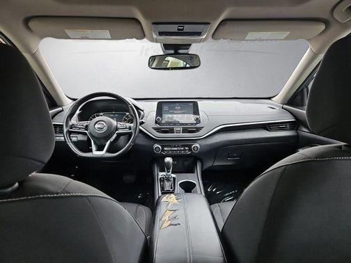 Gun Metallic 2019 Nissan Altima 2.5 SV