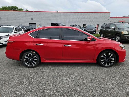 Red Alert 2019 Nissan Sentra SR