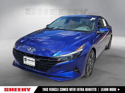 2022 Hyundai ELANTRA SEL