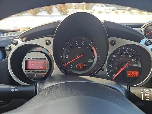 2015 Nissan 370Z Sport