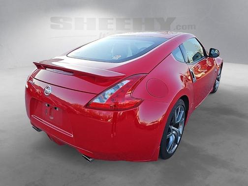 2015 Nissan 370Z Sport