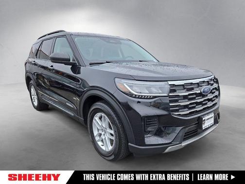 Black Metallic 2025 Ford Explorer Active