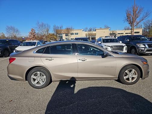 2023 Chevrolet Malibu FWD 1LT