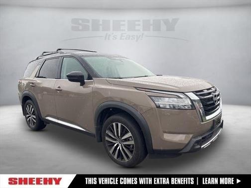 2023 Nissan Pathfinder Platinum 4WD