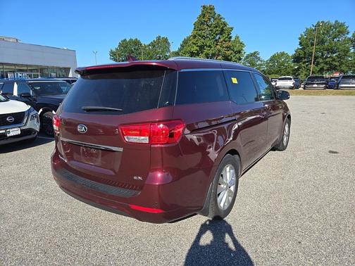 2017 Kia Sedona EX