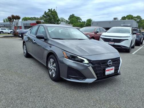 2025 Nissan Altima S FWD