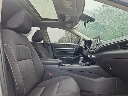 2021 Nissan Altima 2.5 SV