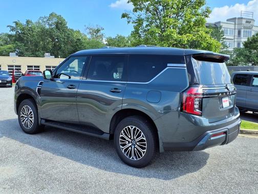 2025 Nissan Armada SL 4WD