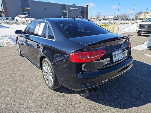 2016 Audi A4 2.0T Premium