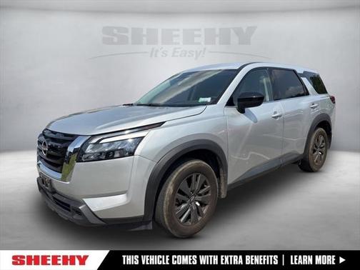 2023 Nissan Pathfinder S 4WD