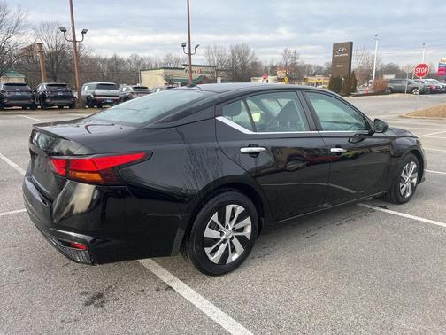 2020 Nissan Altima S FWD