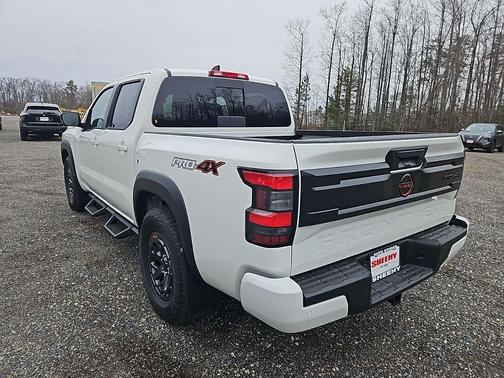 Glacier White 2026 Nissan Frontier PRO-4X