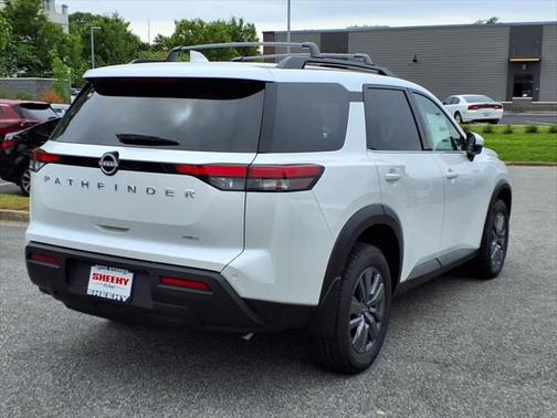 2025 Nissan Pathfinder SV 4WD