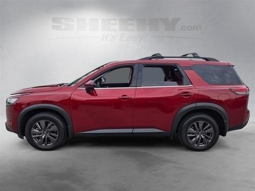 2022 Nissan Pathfinder SV 4WD