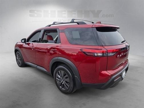 2022 Nissan Pathfinder SV 4WD