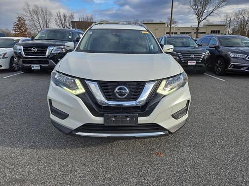 2020 Nissan Rogue SV