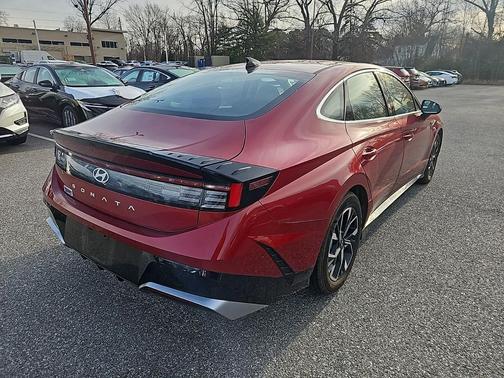 2025 Hyundai SONATA SEL