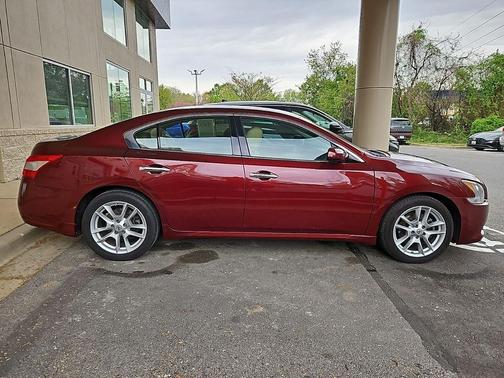 Tuscan Sun Metallic 2009 Nissan Maxima 3.5 S