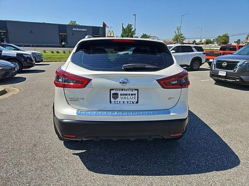 2021 Nissan Rogue Sport SV