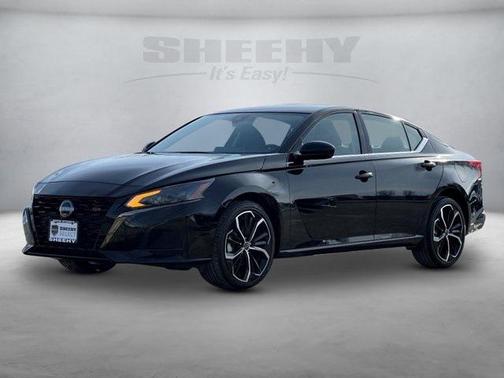 Super Black 2024 Nissan Altima SR Intelligent AWD
