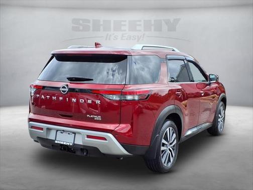 2022 Nissan Pathfinder Platinum 4WD