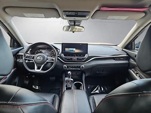 2023 Nissan Altima SR FWD