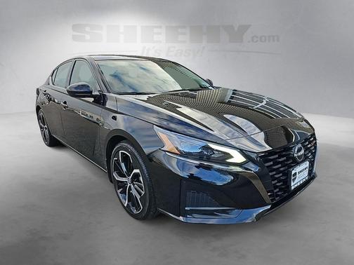 2023 Nissan Altima SR FWD