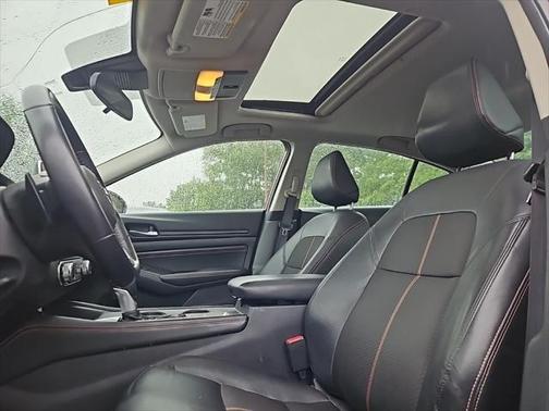 2021 Nissan Altima SR Intelligent AWD
