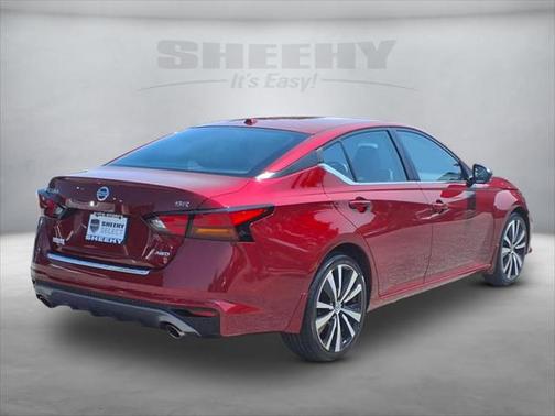 2021 Nissan Altima SR Intelligent AWD