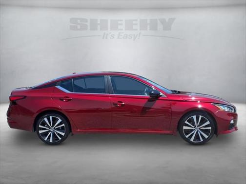 2021 Nissan Altima SR Intelligent AWD