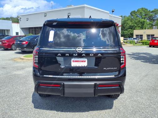 2025 Nissan Armada Platinum 4WD