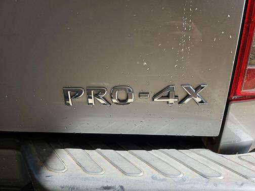 2014 Nissan Frontier PRO-4X