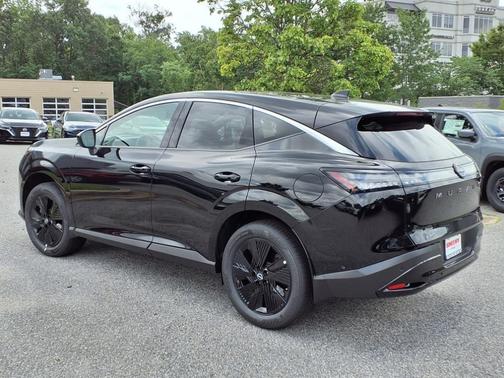 2025 Nissan Murano SV