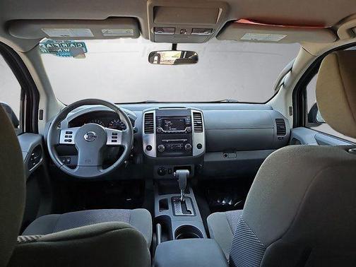 Gun Metallic 2018 Nissan Frontier SV