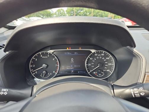 Brilliant Silver Metallic 2024 Nissan Altima 2.5 SV