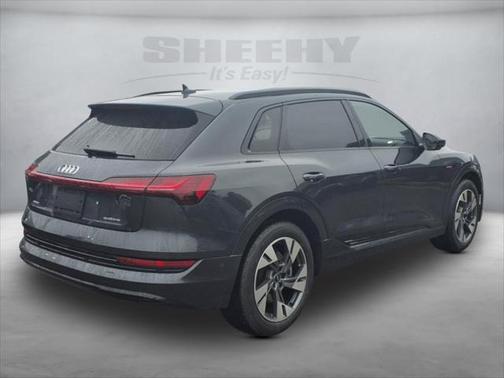 2021 Audi e-tron Premium