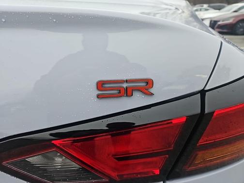 2025 Nissan Altima SR FWD