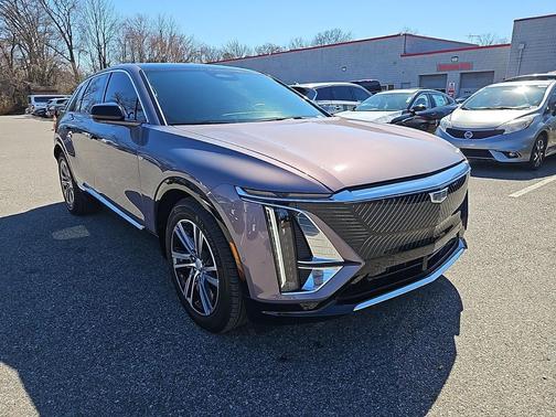 2024 Cadillac LYRIQ Luxury