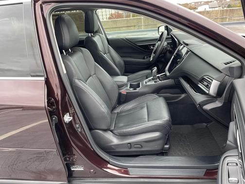 2023 Subaru Outback Touring