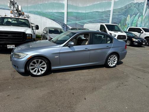 2011 BMW 328 4dr Sdn 328i RWD SULEV South Africa