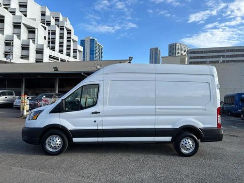 Oxford White 2022 Ford Transit-250 Base