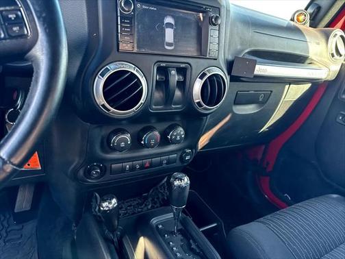 2011 Jeep Wrangler Sahara