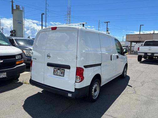 2017 Nissan NV200 S